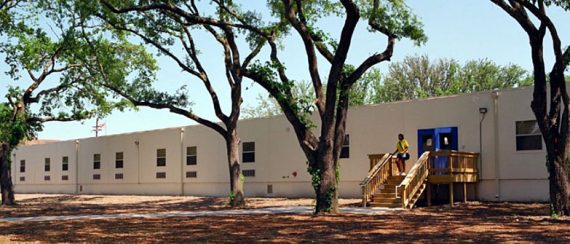 relocatable modular building DILLARD UNIVERSITY – TEMPORARY DORMITORY